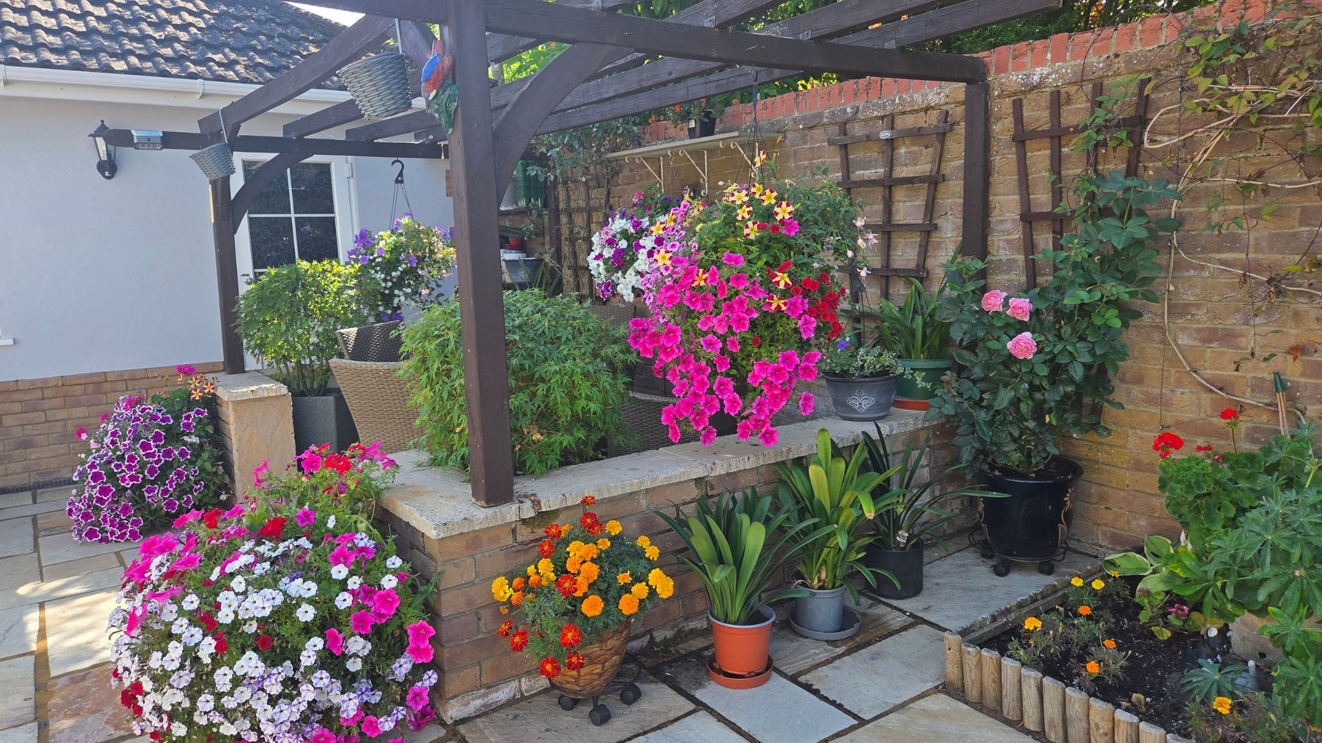 Decorative well presented flowers